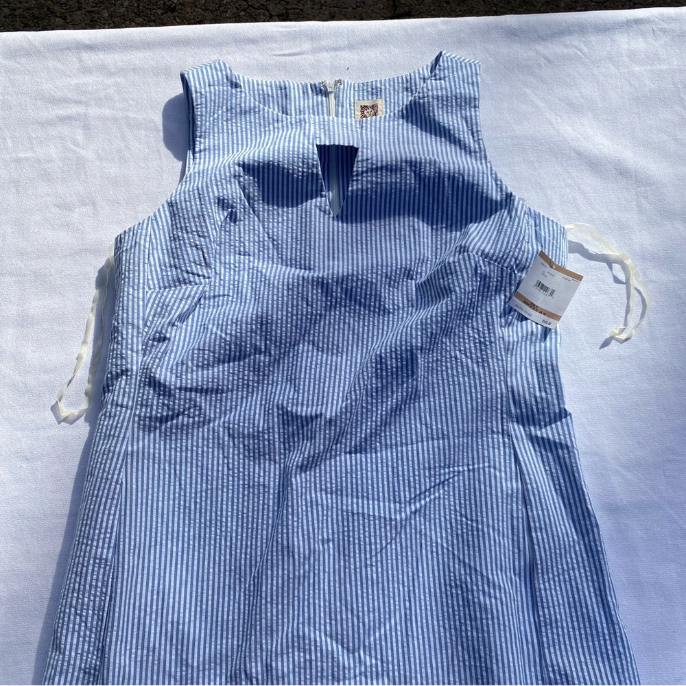 Anne Klein Blue and White Striped Dress knee length size 12 - Picture 10 of 12